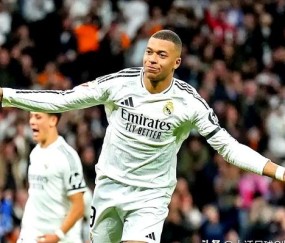 四大联赛最强金靴：梅西50球神迹莱万德甲41球，哈兰德36球的简单介绍